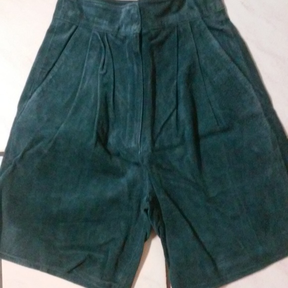Wilsons Leather Pants - Wilson's Suede Hunter Green Culotte Winter Shorts